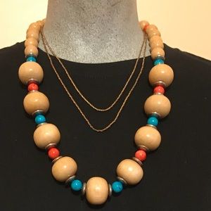 Bead necklace